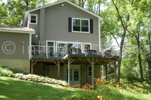 Exterior Deck Cable Railing 2 300x200