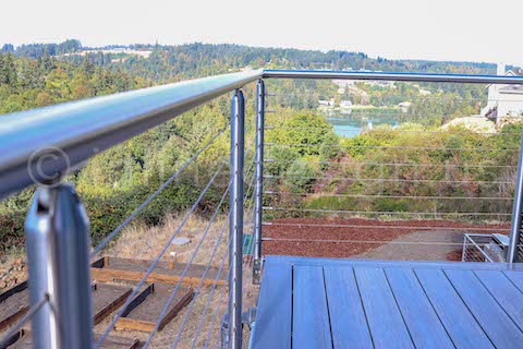 baluster deck railing