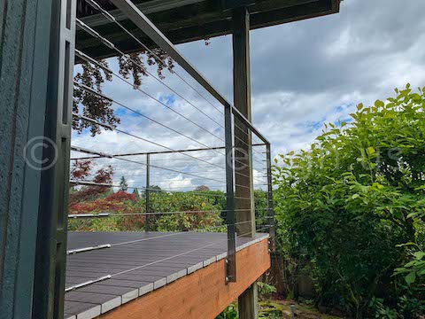 cable arcadia railing outside