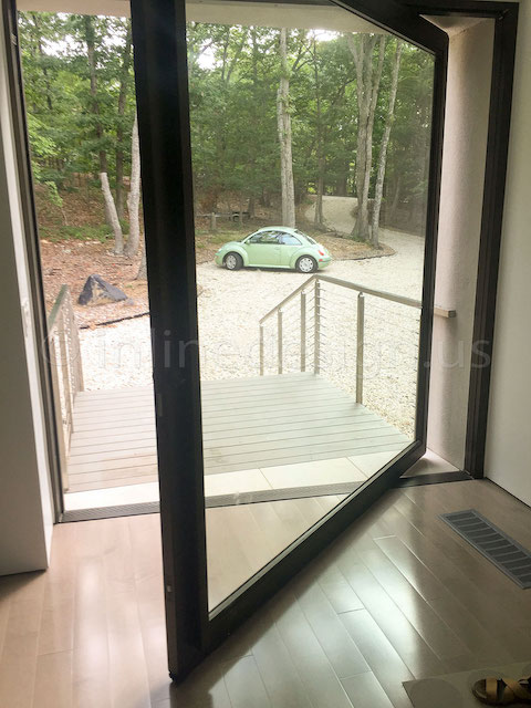 cable railing entry